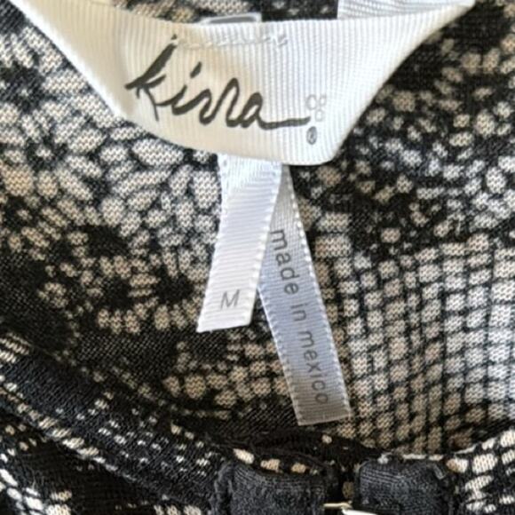 KIRRA HOOK AND EYE CLOSURE LACE PRINT CORSET STYLE PEPLUM TANK SIZE MED - Picture 5 of 10